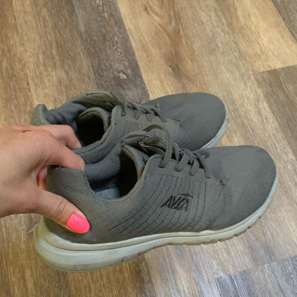Running shoes - Picture 1 of 5